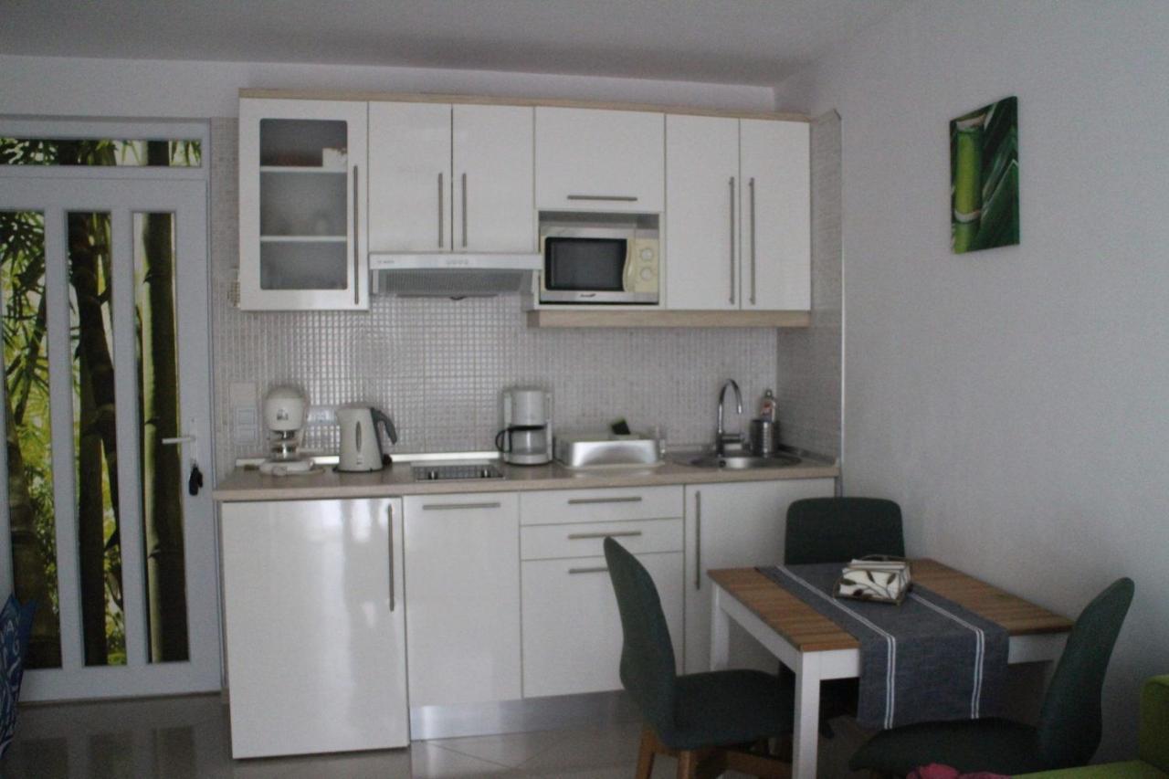 שיופוק Bamboo Wellness Apartment מראה חיצוני תמונה