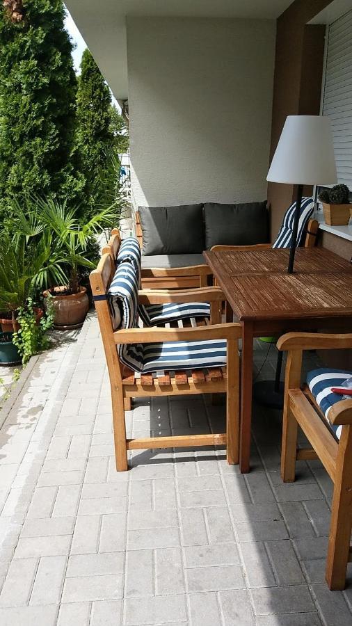 שיופוק Bamboo Wellness Apartment מראה חיצוני תמונה