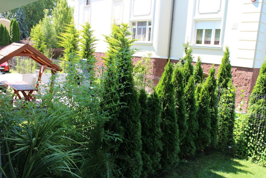 שיופוק Bamboo Wellness Apartment מראה חיצוני תמונה
