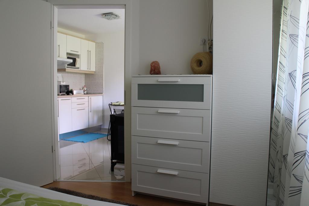 שיופוק Bamboo Wellness Apartment מראה חיצוני תמונה