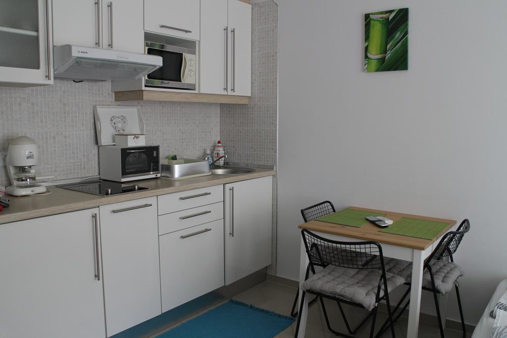 שיופוק Bamboo Wellness Apartment מראה חיצוני תמונה