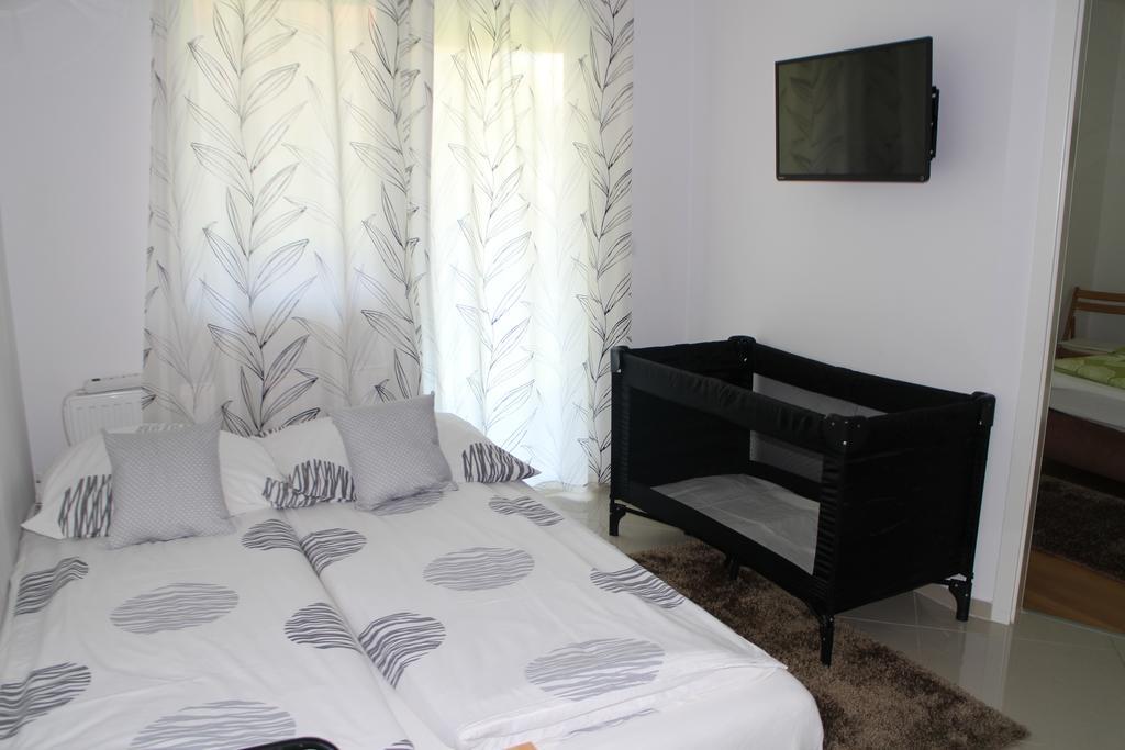 שיופוק Bamboo Wellness Apartment מראה חיצוני תמונה