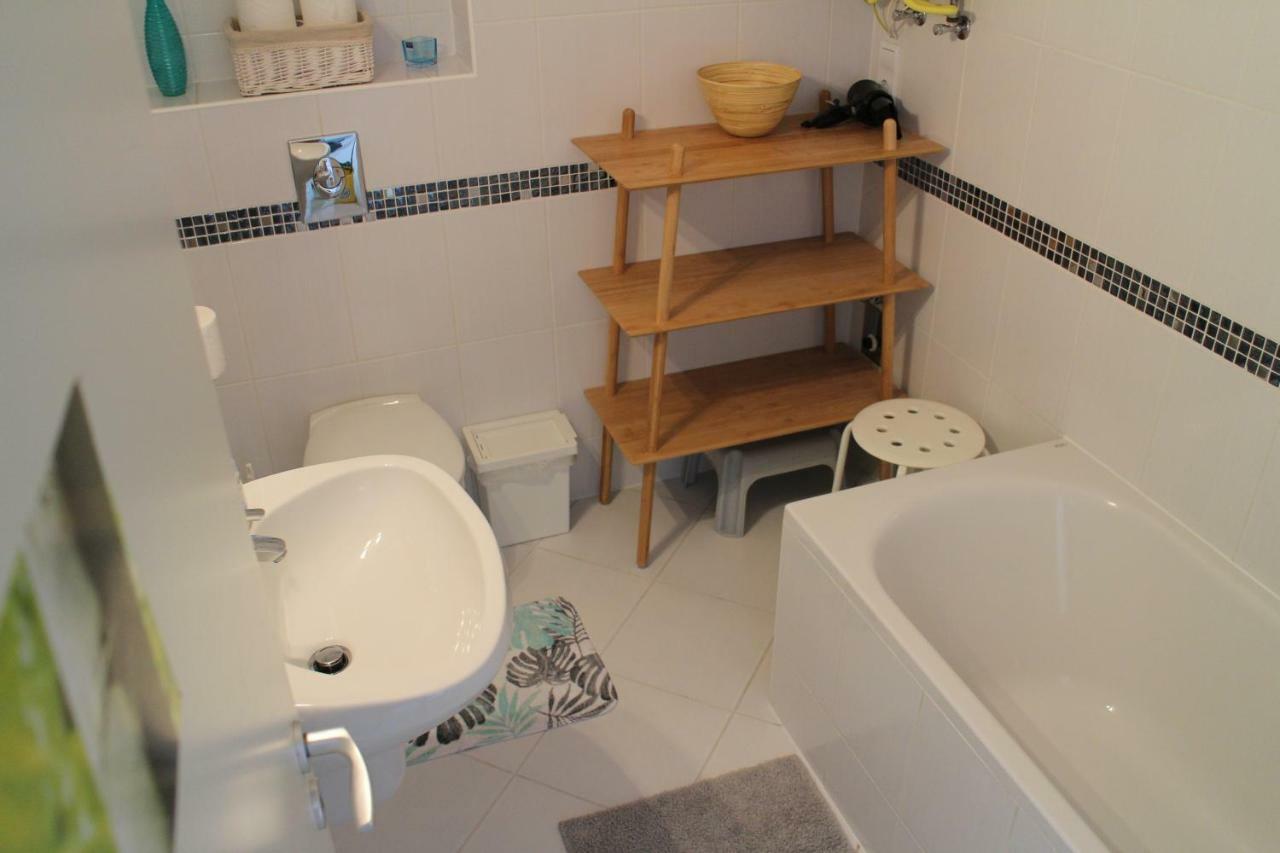 שיופוק Bamboo Wellness Apartment מראה חיצוני תמונה